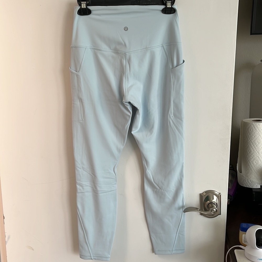 Lululemon Align Pant 25” with Pockets - size 8 - Picture 6 of 6